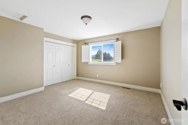Floor 2; bedroom 2
