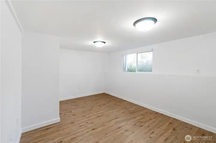 Lower bedroom