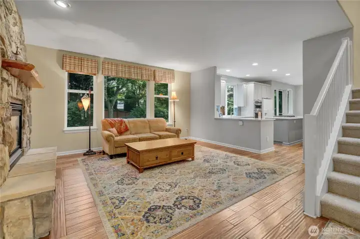 Family room/Kitchen