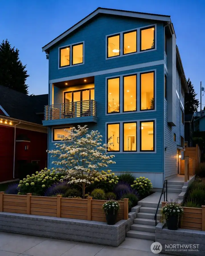 Welcome to Leschi Haus! Sweeping views mixed with elegant finishes make this home a winning recipe. Landscaping is virtual, once the builder has SDOT approval they can finish off the front yard as depicted.