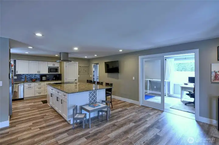 Dining area, office to the right could be another bedroom.