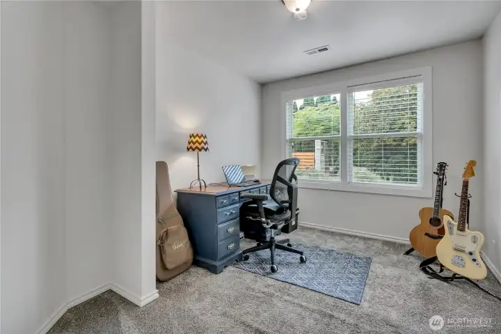 1 of 2 Spare bedrooms 1 of 2 Spare bedrooms