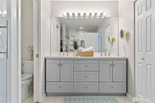 Beauifully updated primary bathroom