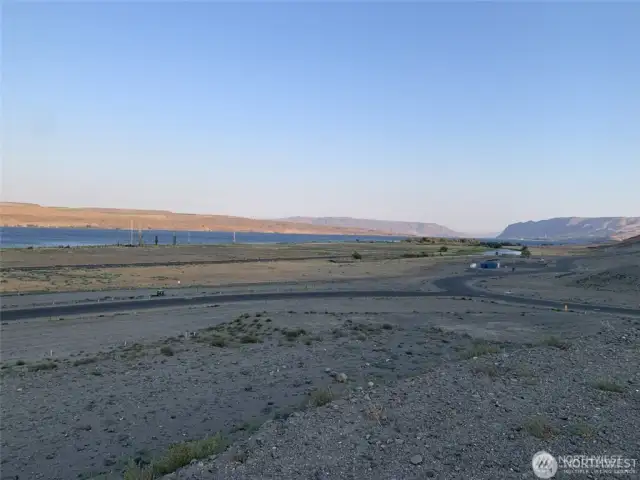View from the lot looking toward the Wanapum Dam