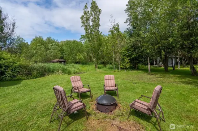 Enjoy the outdoors and take in the stars with a gather around the fire evening.