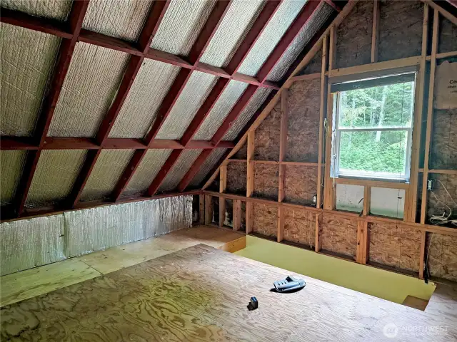 Lofted bedroom upstairs.