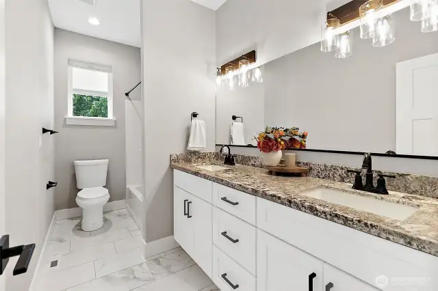 Full Bathroom 2