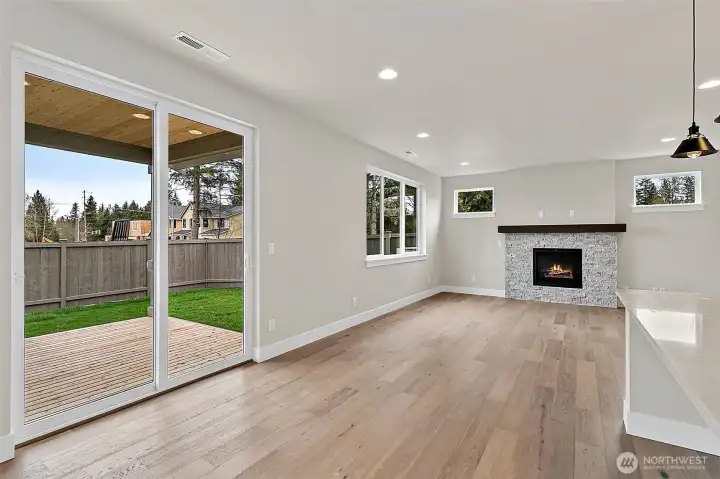 Photos are for representation purposes only.