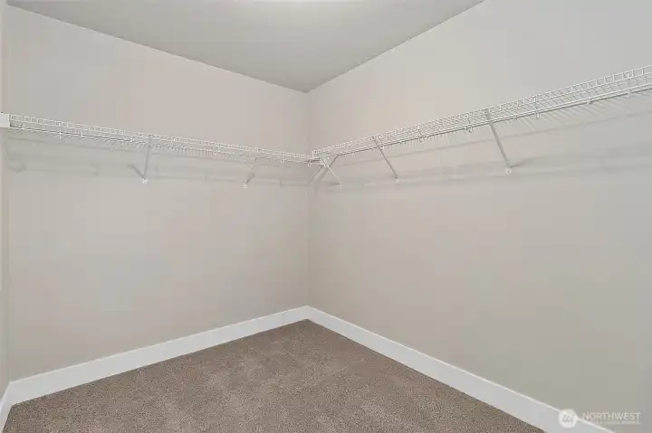 Photos are for representation purposes only.