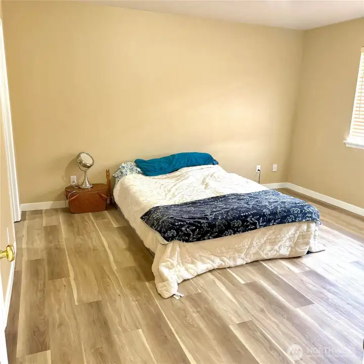 Main Bedroom fits a king size bed