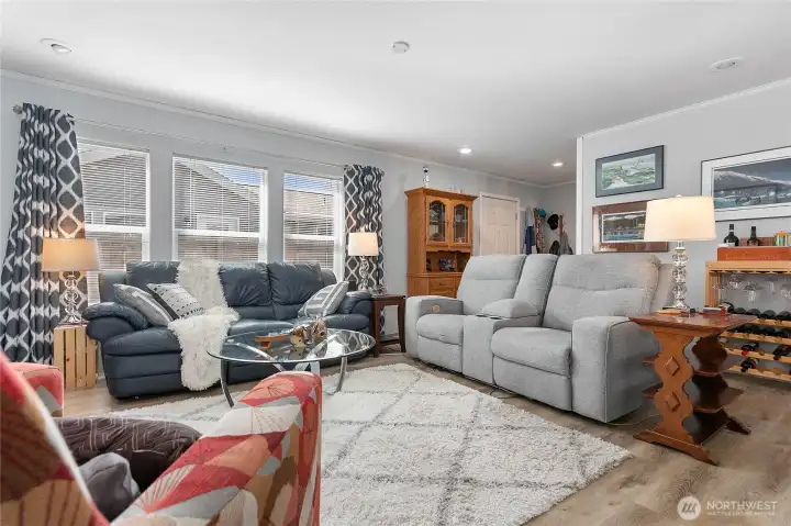 Open concept living/dining/kitchen