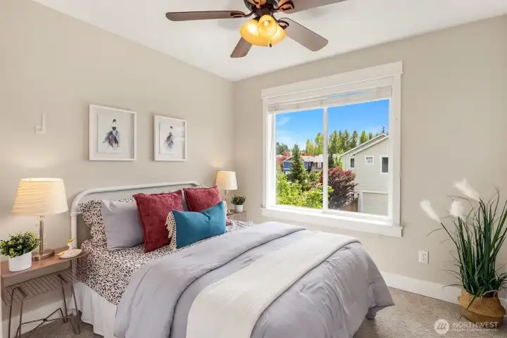 Secondary bedroom