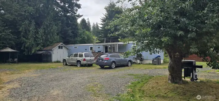 Unit 5) 3004 A manufactured home with two bedroom, two baths and approximately 924 sq. ft.. Unit 5) 3004 A manufactured home with two bedroom, two baths and approximately 924 sq. ft..