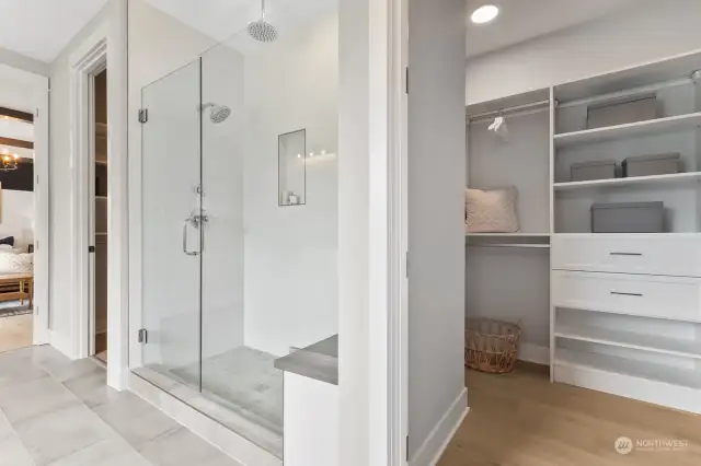 Primary bath and closets (Facade, Ext Colors, Interior Photos & Floor Plans for illustrative purposes only. Actual Facade, Ext Colors, Interiors & Floor Plans may differ.)