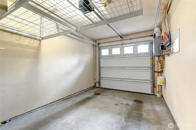 good size one car garage.