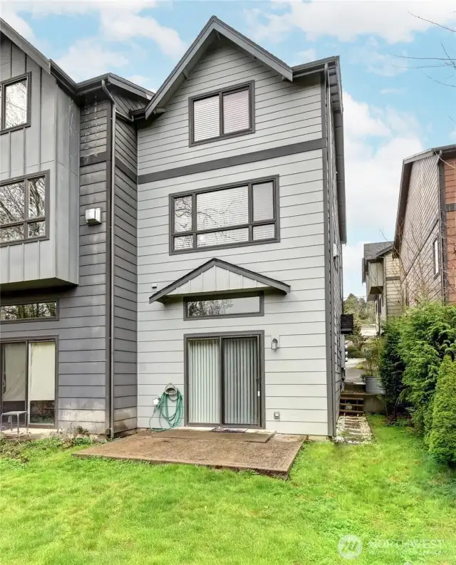 Back of townhome