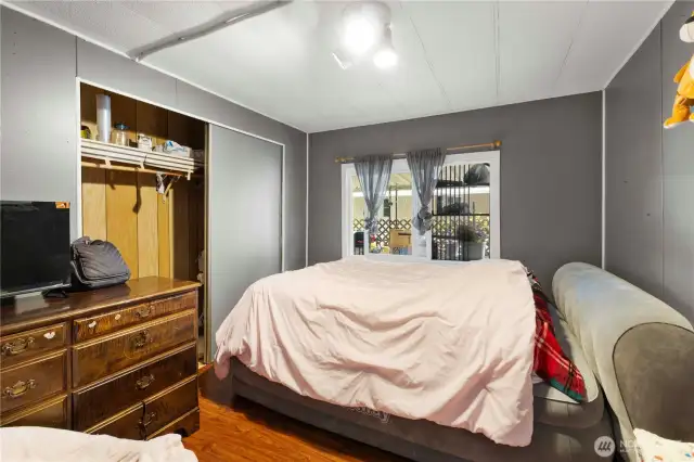 Second bedroom