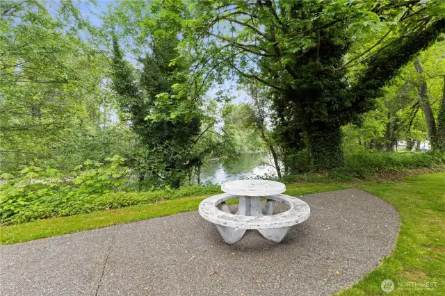 Bowman Hilton park is located on the beautiful Puyallup River in Puyallup valley