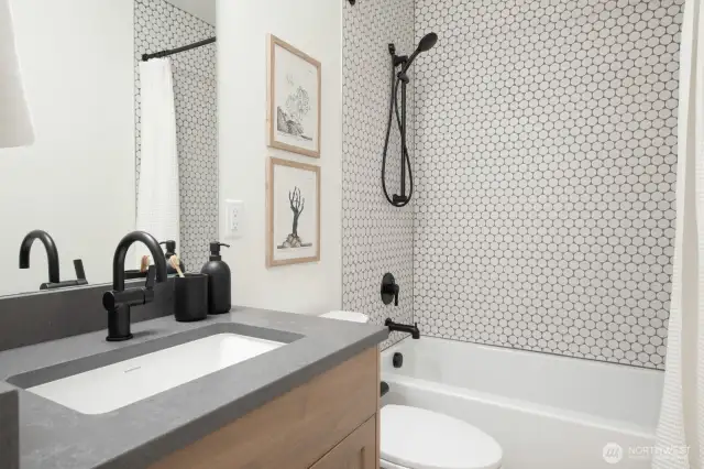 Full bath in basement.