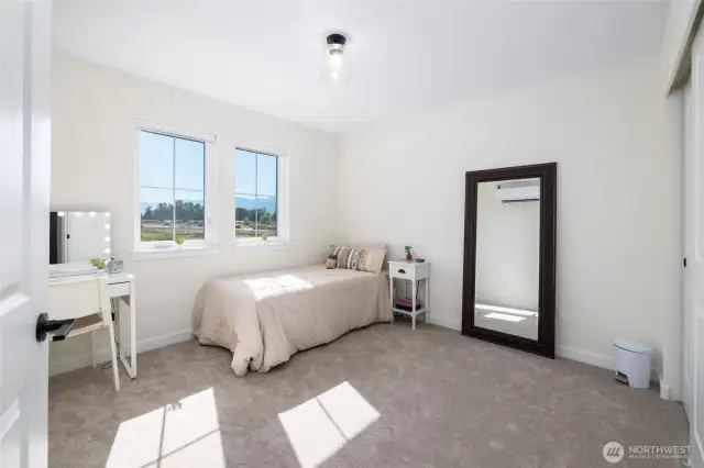 Upstairs Bedroom #3