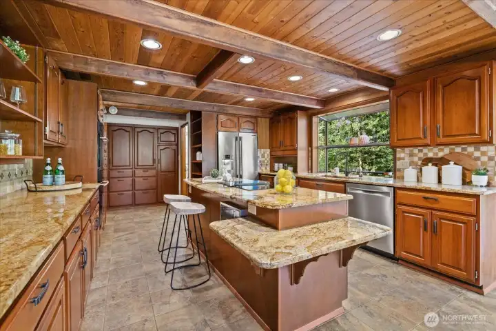 The main home’s kitchen is designed for both everyday use and entertaining.