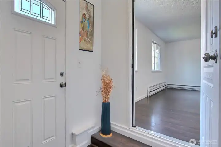 Nice entryway.