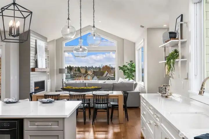 Open lines of sight throughout.