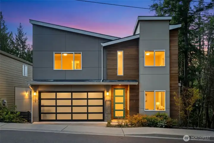 Modern comfort meets Northwest views in Sammamish