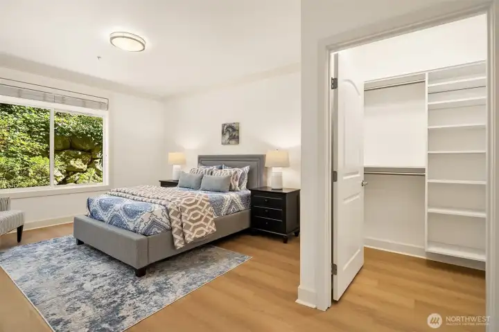 Note large doorway to primnary closet