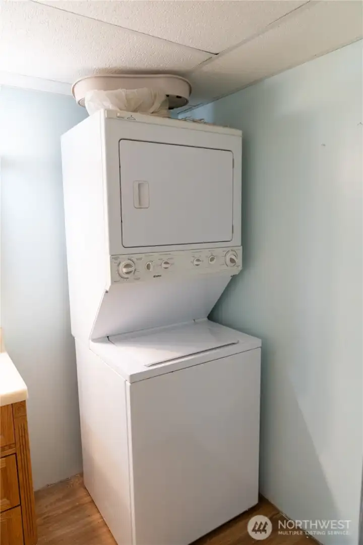 additional stackable washier and dryer lower level