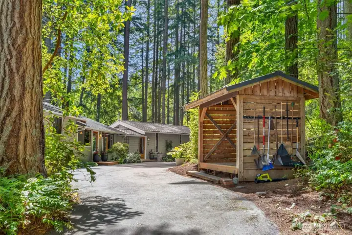 Wood Shed. Wood Shed.
