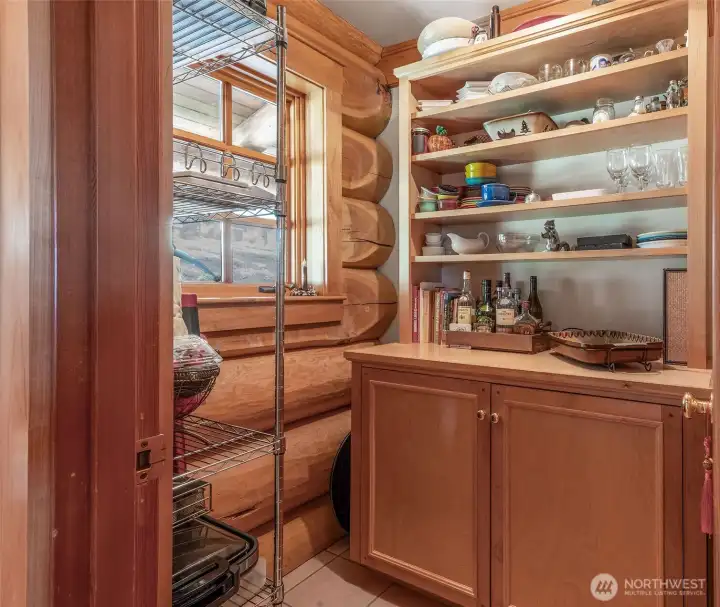 Butler's Pantry.