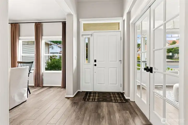 Entrance to Office/Flex Room & Dining Room
