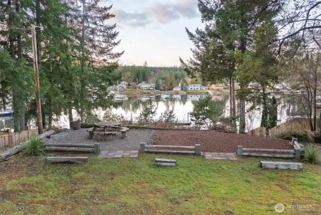 Community Picnic Area