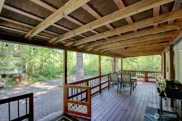 Large covered area!
