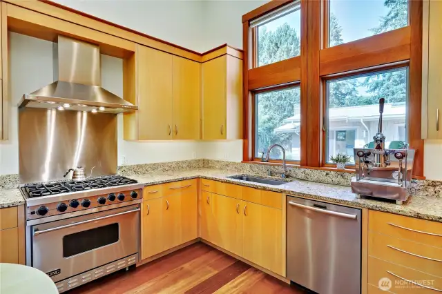 Large kitchen