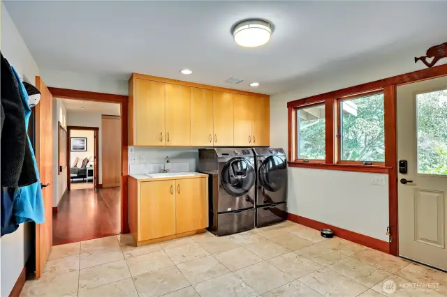 mud room