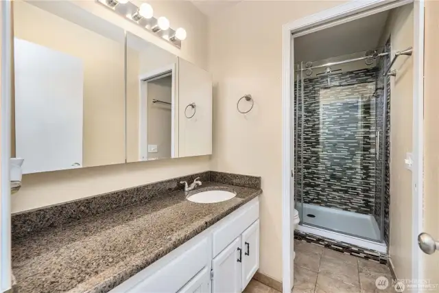 Shared bathroom on the upper level!