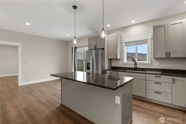 Kitchen/Dining