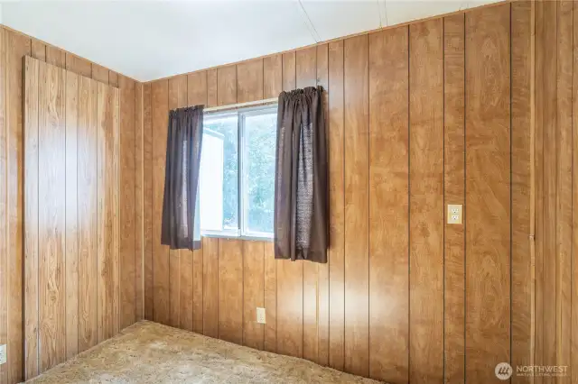 2nd Bedroom