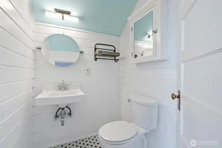 Upstairs Bathroom