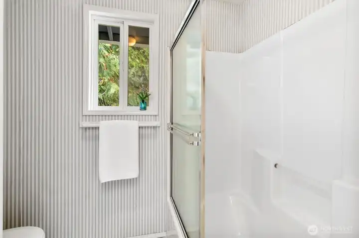 secondary bath, sepwerate toilet/
