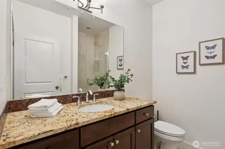 Main floor 3/4 bathroom