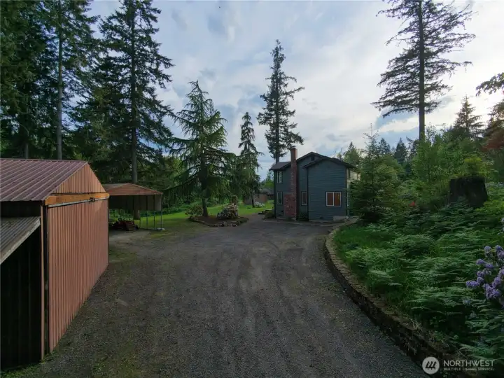 Ample parking for home based business, gatherings, or lots of farm equipment or toys.