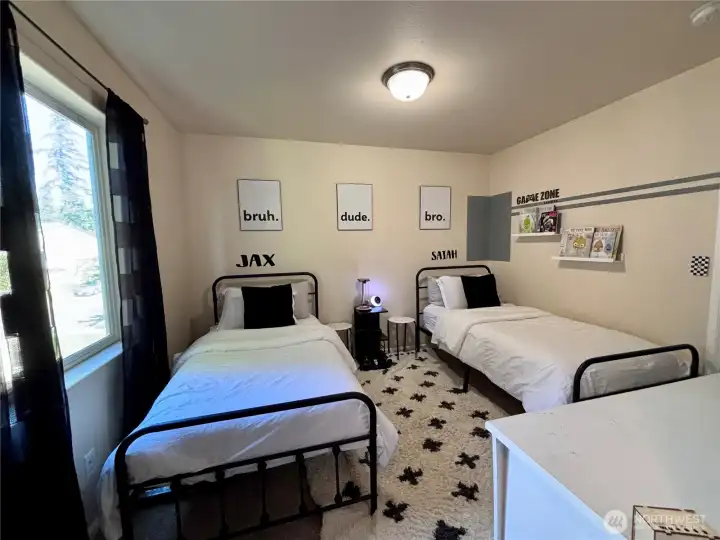 Kids Bedroom