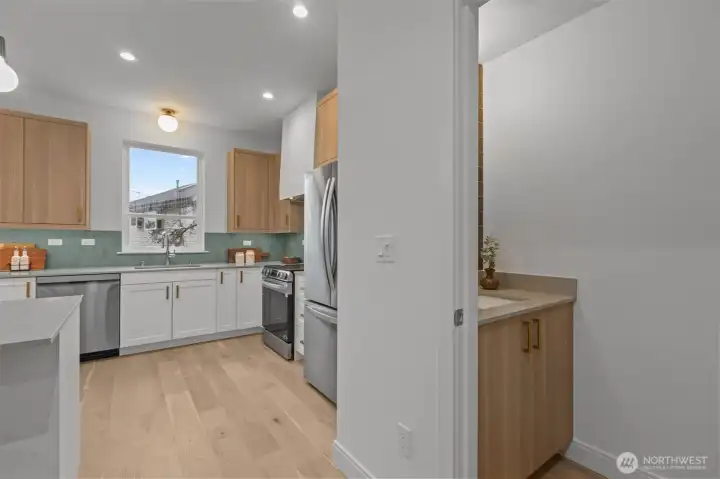 Photos are of home 3550