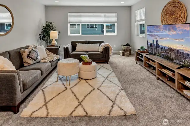 Upper spacious bonus room