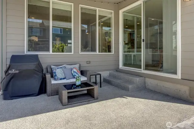 Great gathering place with firepit.