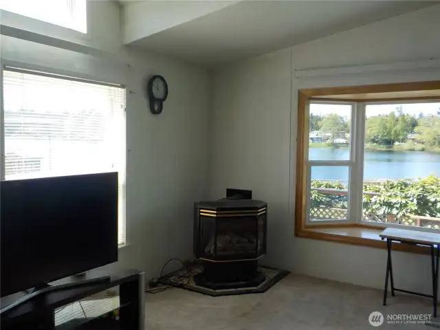 PROPANE STOVE