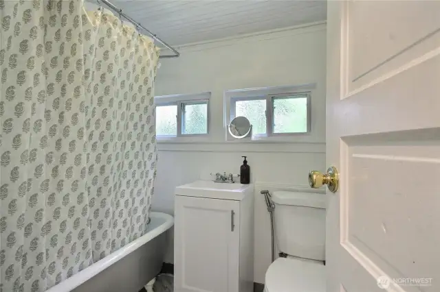 Main Level Bath